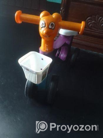 শিশুদের ছোট রিকশা