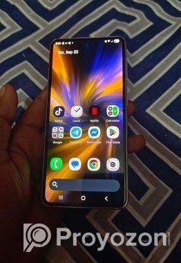 Samsung Galaxy S21 8/128 (Used)
