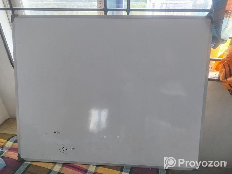 হোয়াইট বোর্ড (৩ ফিট*২ ফিট)