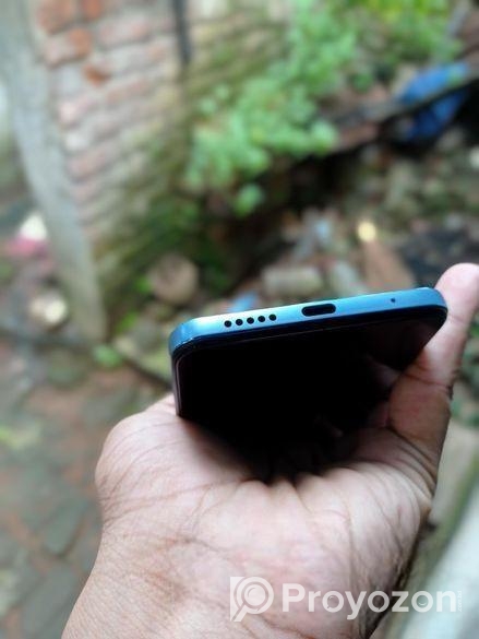 Xiaomi Redmi Note 11 . (Used)