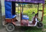 চার ছিটের ছোট অটো গাড়ি