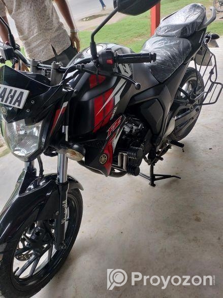 Yamaha FZS version 2 2022