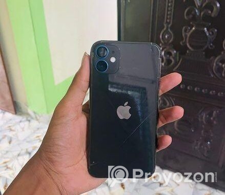Apple iPhone 11 128gb (Used)