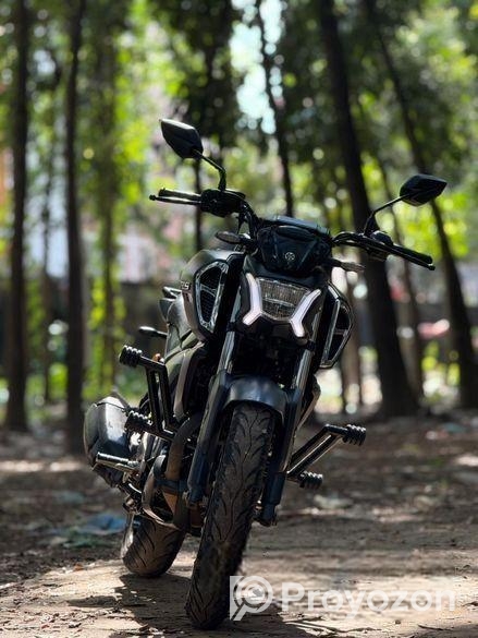 Yamaha FZS V4 BLACK 2025