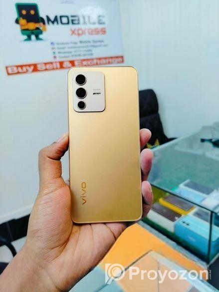 Vivo V23 (Used)