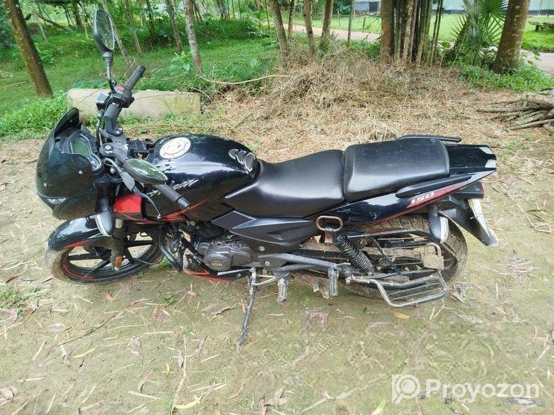 Bajaj Pulsar 150 . 2022