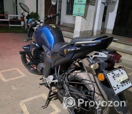 Yamaha FZs V2 . 2023