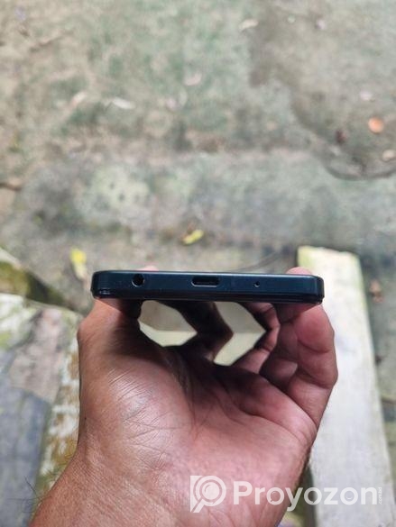 Vivo Y04.4/128.Official.. (Used)