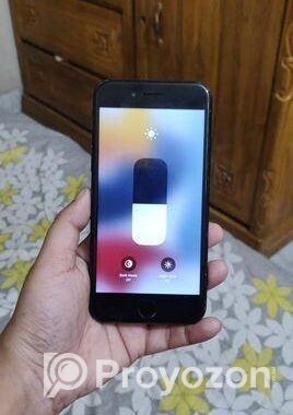 Apple iPhone 7 (Used)
