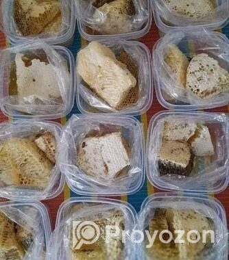 প্রাকৃতিক চাকের মধু