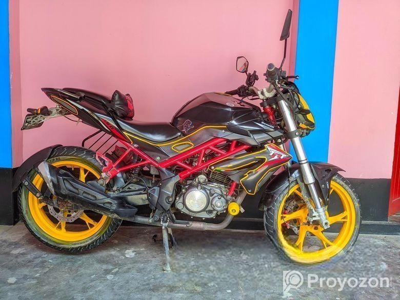 Benelli TNT 150 2020