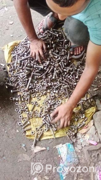 লোহার এমএস নাট বল্টু