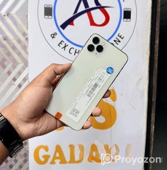 Apple iPhone 11 Pro Max 256gb super fresh (Used)