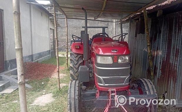 Mahindra Tractor