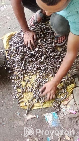 লোহার এমএস নাট বল্টু