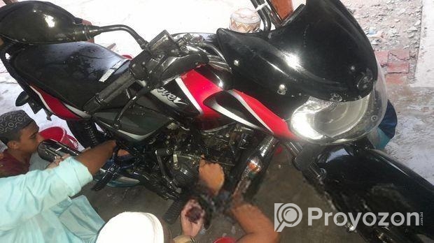 Bajaj Discover 125 . 2021