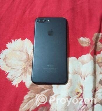 Apple iPhone 7 (Used)