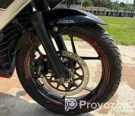 Suzuki Gixxer SF 2022