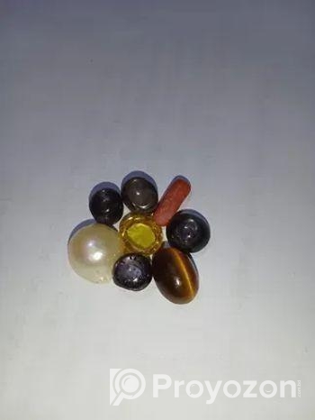 রত্ন পাথর