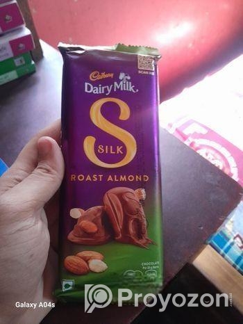 Catberry Dairy milk Roast almond (143)gm