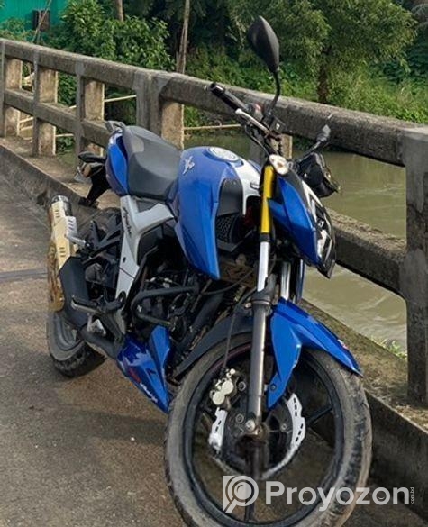 TVS Apache RTR 160 . 2021