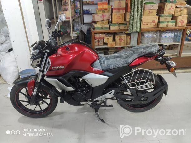 Yamaha FZS V3 RED 2024