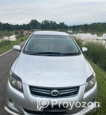 Toyota Axio . 2011
