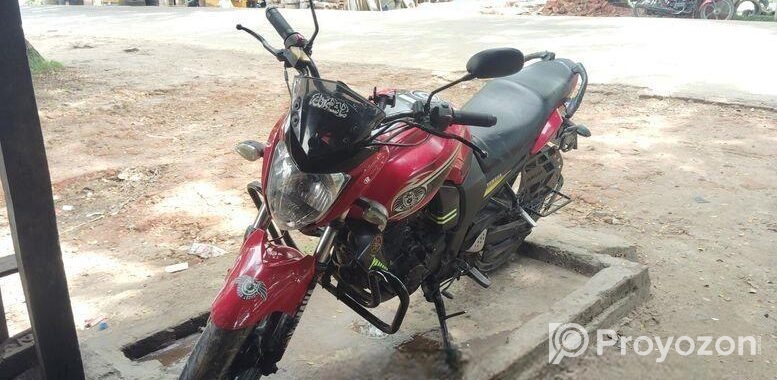 Yamaha FZ ` 2013