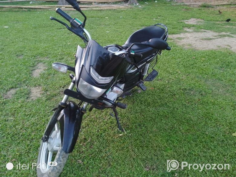 Bajaj Platina 100 ES 2018