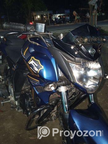 Yamaha FZs V2 . 2021