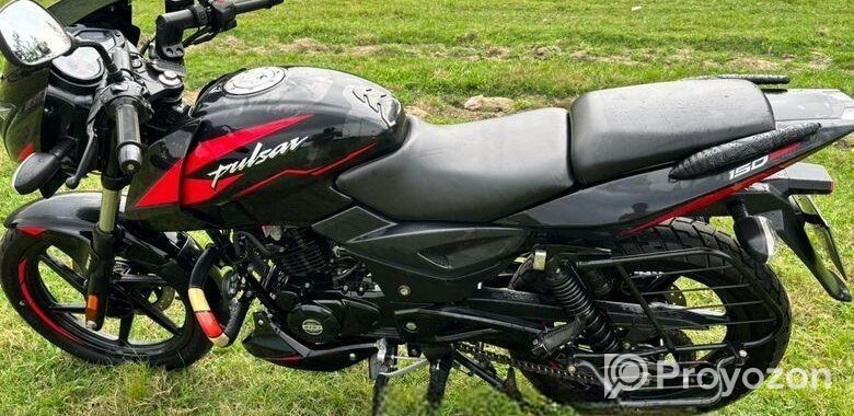Bajaj Pulsar 150 twin dise ABS 2023