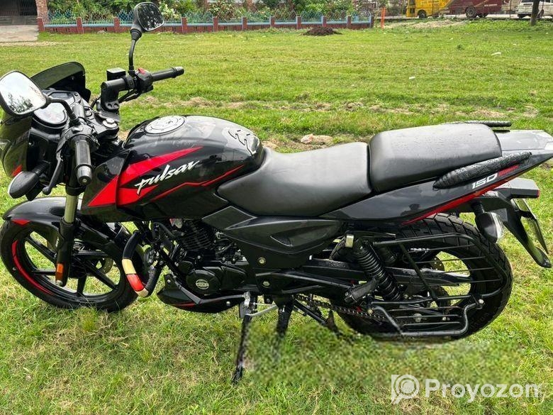 Bajaj Pulsar 150 twin dise ABS 2023