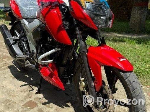 TVS Apache RTR 160 2024