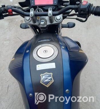 Yamaha FZs V2 . 2021