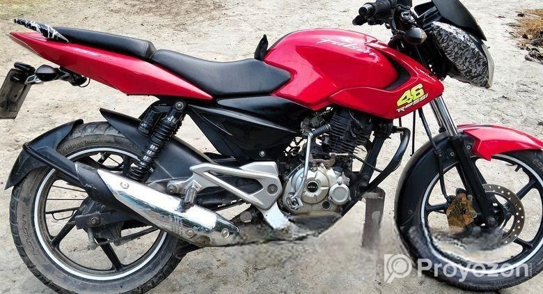 Bajaj Discover 135 . 2015