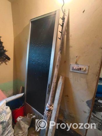 গ্লাস দরজা