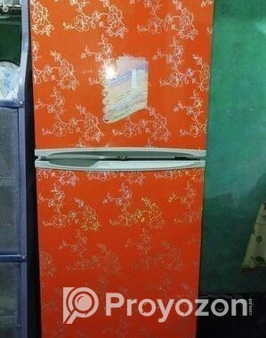 Singer Fridge Fresh condition
