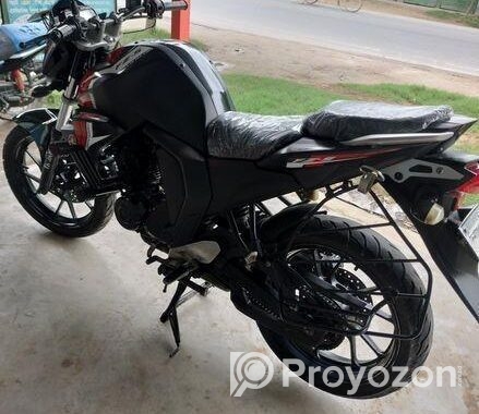 Yamaha FZS version 2 2022