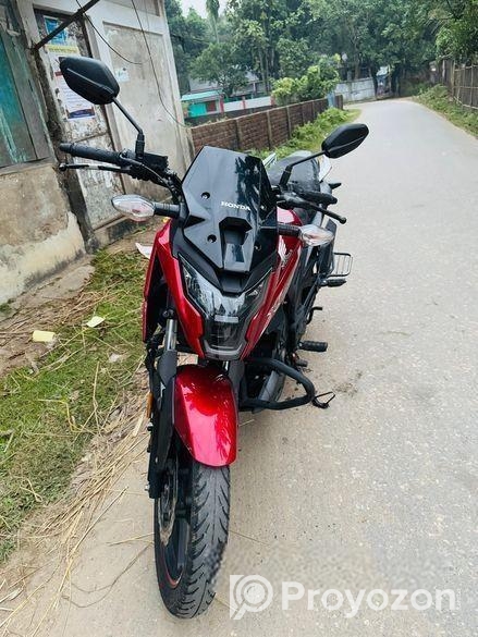 Honda X Blade ` 2023