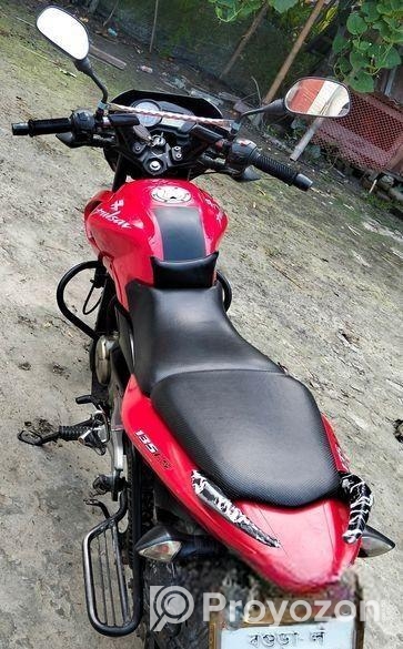 Bajaj Discover 135 . 2015