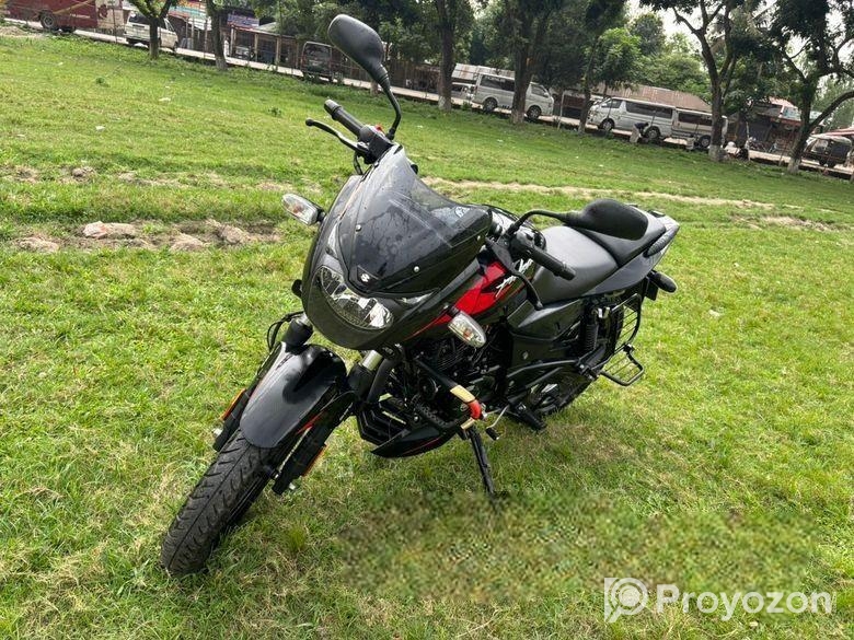Bajaj Pulsar 150 twin dise ABS 2023
