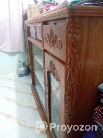 কাঠের শোকেস