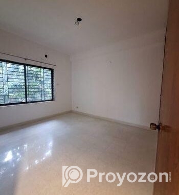 3000Sq ft 4Bed 4bath 2Car Parking South Facing Apartment Rent Gul