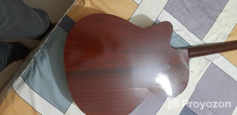 Guitar for sell