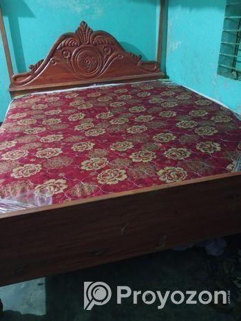 একটি ব্যবহারকৃত খাট বিক্রয়