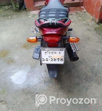 Bajaj Platina 100 . 2019