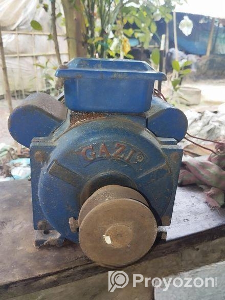 খড়কুটো মেশিন