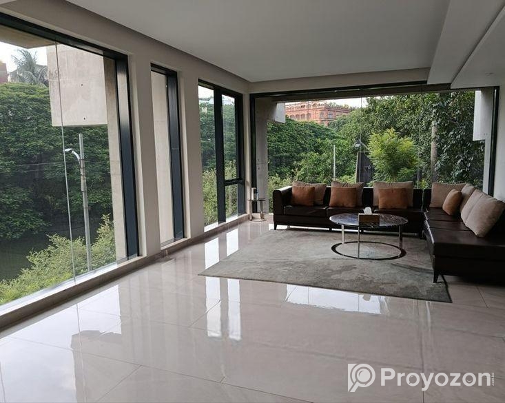 Flat Rent at Dhanmondi 5/A