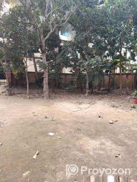 জরুরী ভিত্তিতে জমি বিক্রয় করা হবে