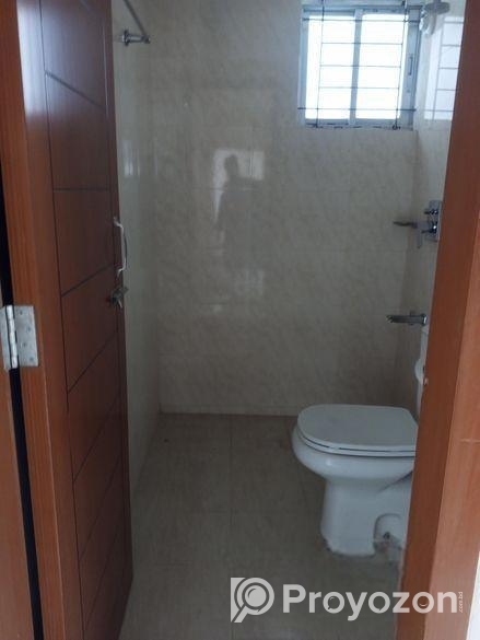 নিজস্ব সোসাইটি যেখানে রয়েছে সবকিছু